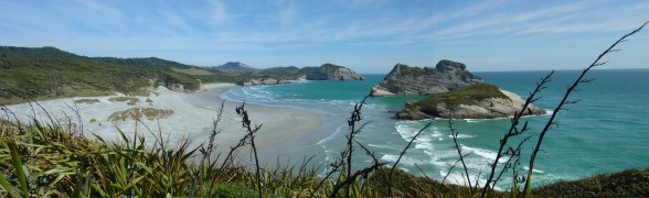 View to the west end of Wharariki beach